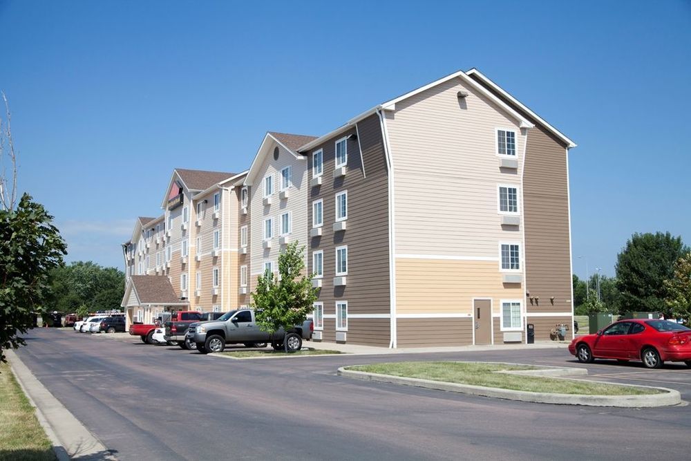 Woodspring Suites スーフォールズ エクステリア 写真