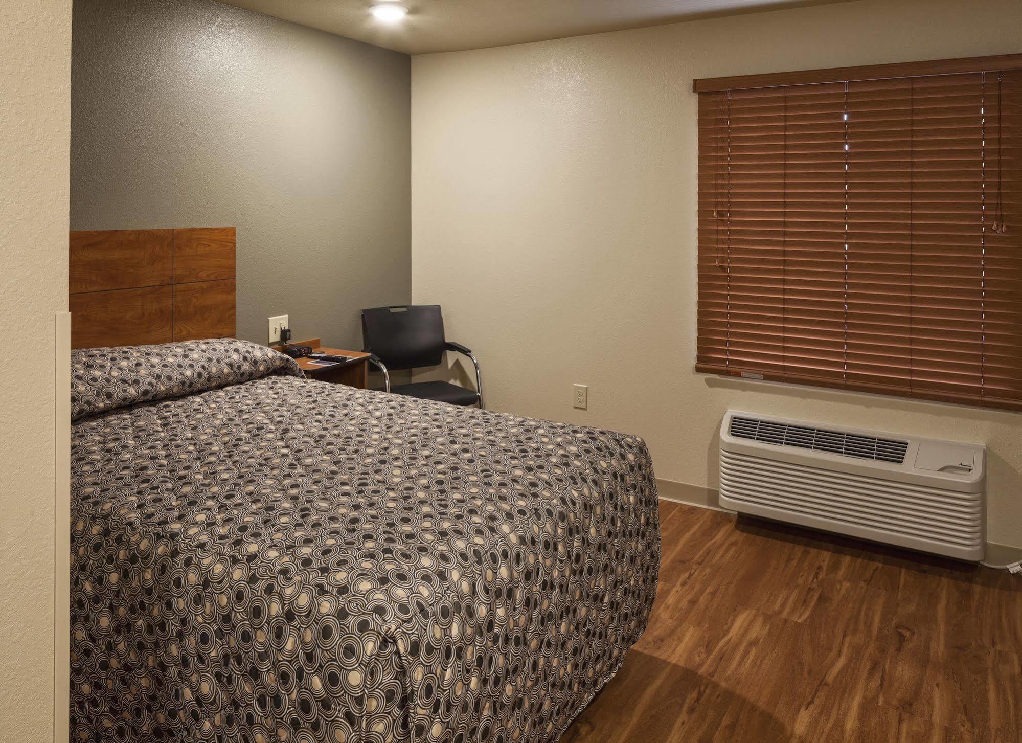 Woodspring Suites スーフォールズ エクステリア 写真
